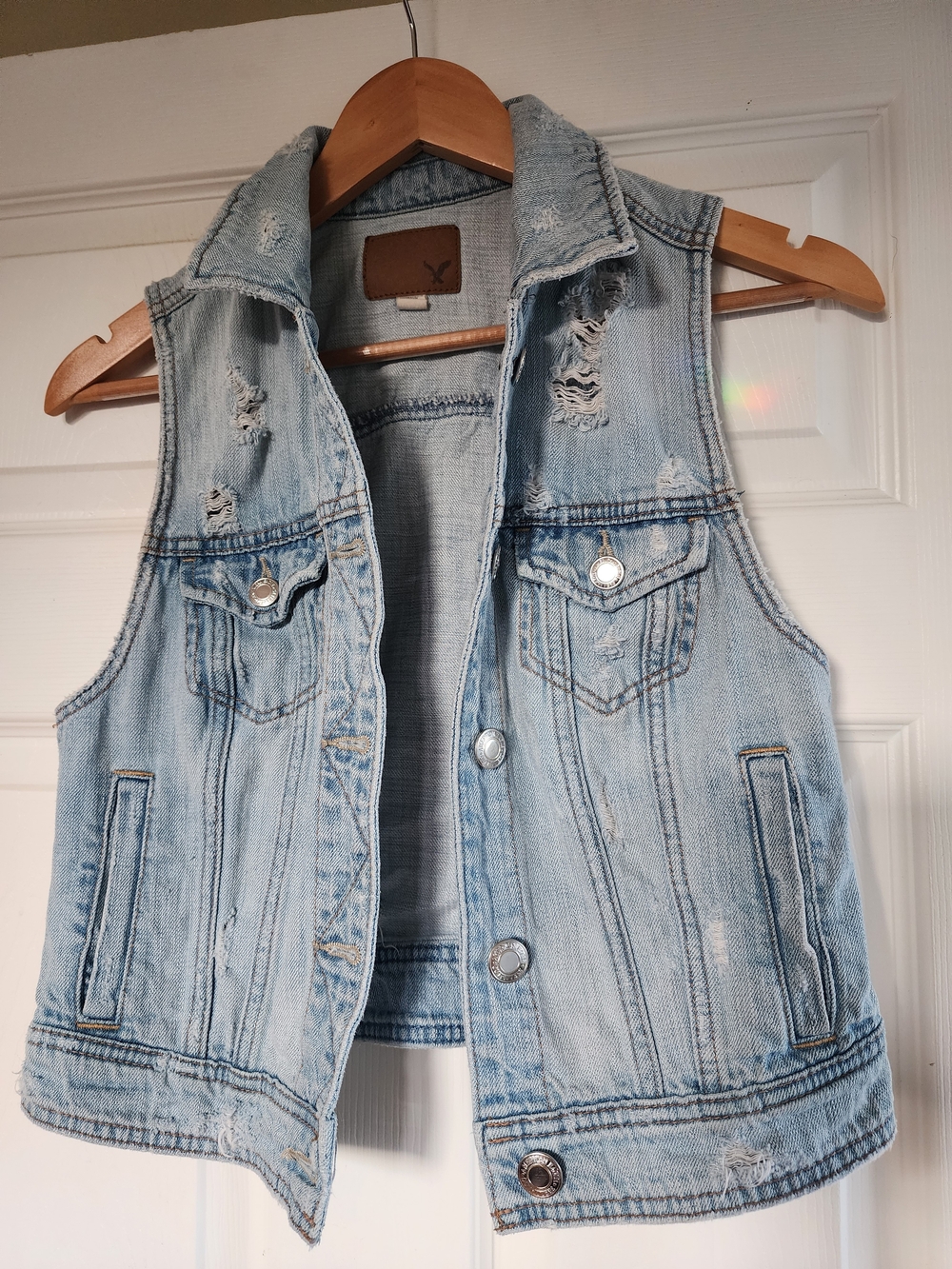 American Eagle Outfitters Light Blue Distressed Denim Vest